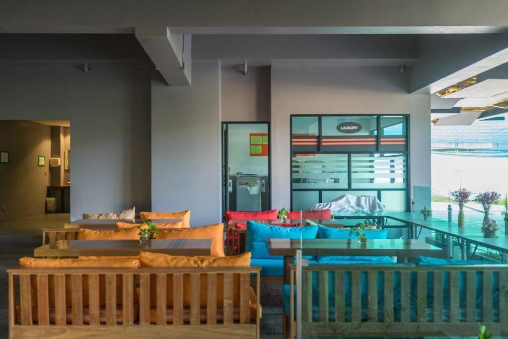 Private Apartment At Emerald Terrace Patong Eksteriør billede