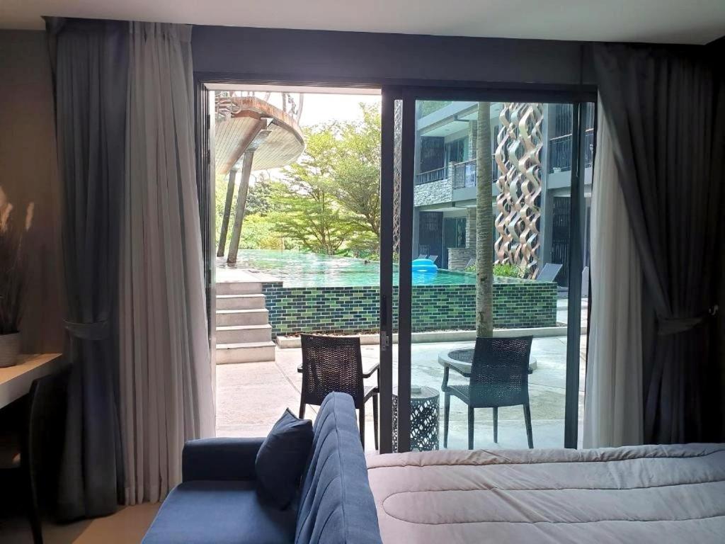 Private Apartment At Emerald Terrace Patong Eksteriør billede