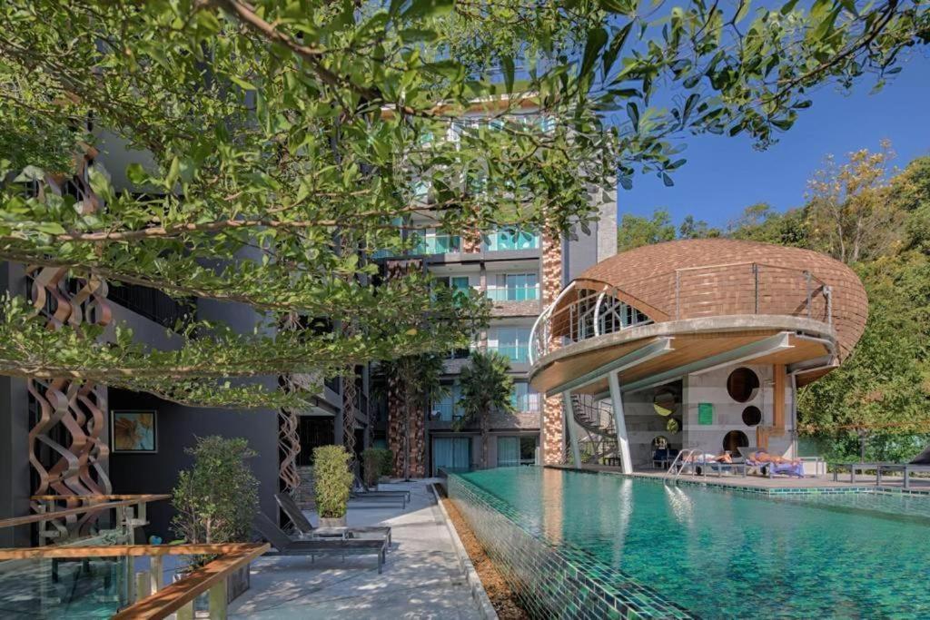 Private Apartment At Emerald Terrace Patong Eksteriør billede
