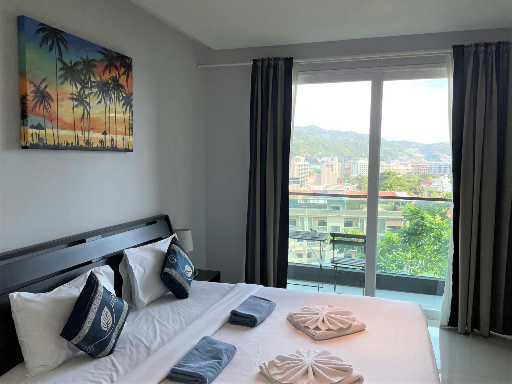 Private Apartment At Emerald Terrace Patong Eksteriør billede